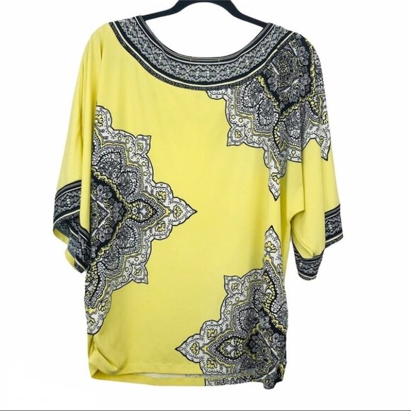 Addition ELLE Plus Size black & yellow  floral scoop neck blouse 1X - Picture 2 of 16